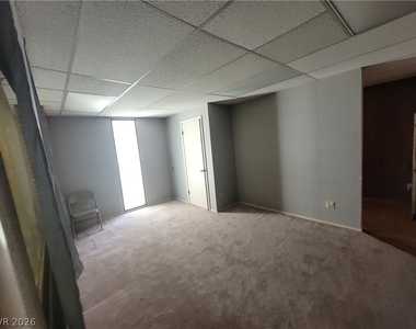 3833 S Eastern Avenue - Photo Thumbnail 13