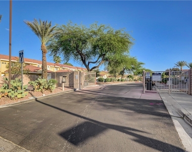 3538 Casa Real Way - Photo Thumbnail 48