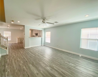 3340 Century Plant Street - Photo Thumbnail 3