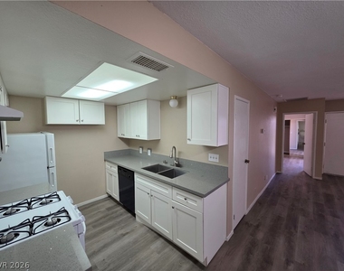 3009 Saint George Street - Photo Thumbnail 23