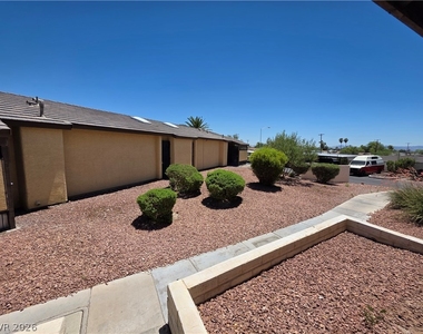 3009 Saint George Street - Photo Thumbnail 5