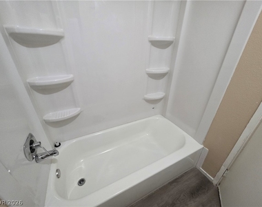 3009 Saint George Street - Photo Thumbnail 45