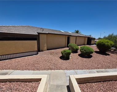3009 Saint George Street - Photo Thumbnail 6