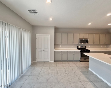 9953 Tucket Point Court - Photo Thumbnail 7