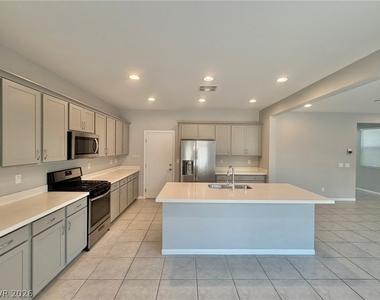 9953 Tucket Point Court - Photo Thumbnail 8