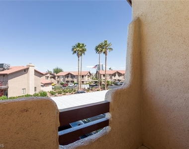 4069 Nook Way - Photo Thumbnail 12