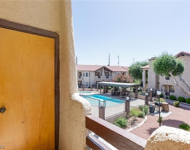 4069 Nook Way - Photo Thumbnail 7