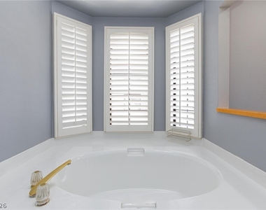 4069 Nook Way - Photo Thumbnail 18