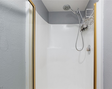 4069 Nook Way - Photo Thumbnail 19
