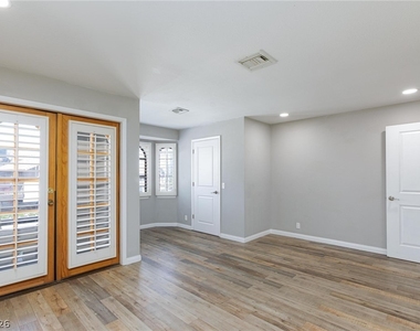 4069 Nook Way - Photo Thumbnail 14