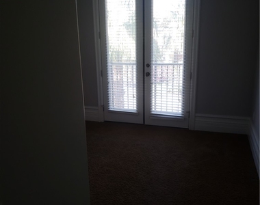 469 Via Palermo Drive - Photo Thumbnail 26
