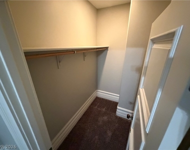 469 Via Palermo Drive - Photo Thumbnail 14