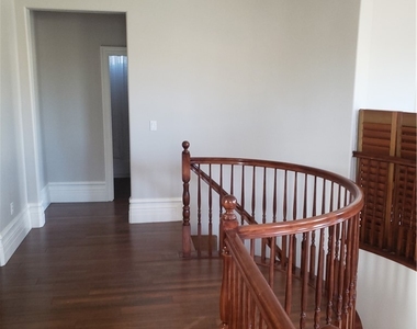 469 Via Palermo Drive - Photo Thumbnail 23
