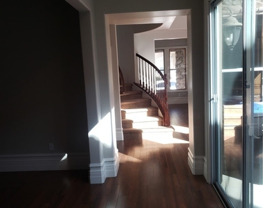 469 Via Palermo Drive - Photo Thumbnail 15