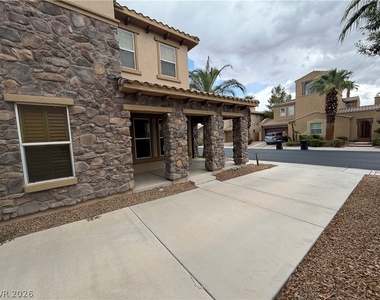469 Via Palermo Drive - Photo Thumbnail 47