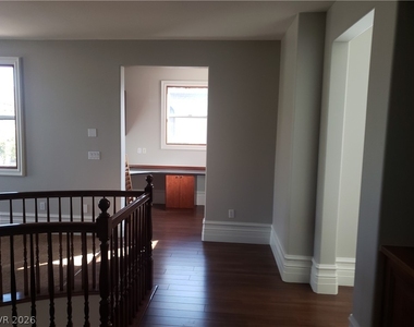 469 Via Palermo Drive - Photo Thumbnail 33