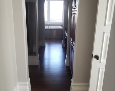 469 Via Palermo Drive - Photo Thumbnail 38