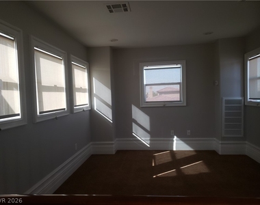 469 Via Palermo Drive - Photo Thumbnail 49