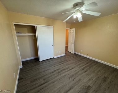 749 Beach Park Street - Photo Thumbnail 34