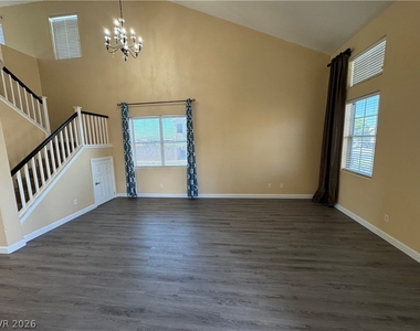 749 Beach Park Street - Photo Thumbnail 2