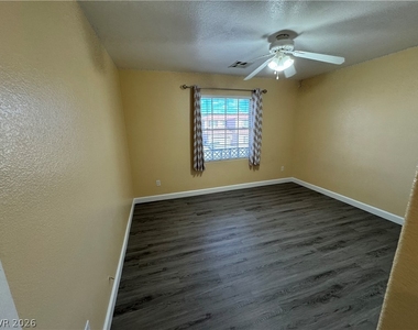 749 Beach Park Street - Photo Thumbnail 32
