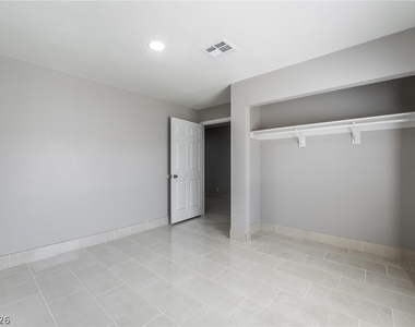 5279 Vicksburg Avenue - Photo Thumbnail 32