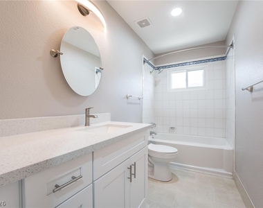 5279 Vicksburg Avenue - Photo Thumbnail 22
