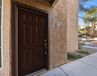9325 W Desert Inn Road - Photo Thumbnail 19