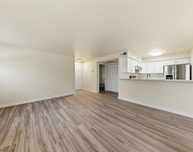 9325 W Desert Inn Road - Photo Thumbnail 2