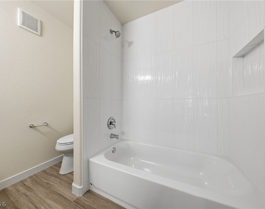 9325 W Desert Inn Road - Photo Thumbnail 9