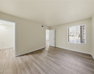 9325 W Desert Inn Road - Photo Thumbnail 14