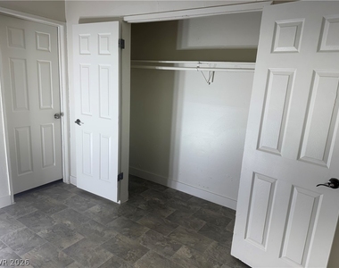 1808 Fairfield Avenue - Photo Thumbnail 8