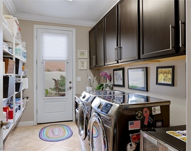 2534 Birch Hollow Street - Photo Thumbnail 39