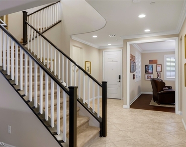 2534 Birch Hollow Street - Photo Thumbnail 5