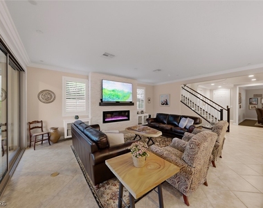 2534 Birch Hollow Street - Photo Thumbnail 8
