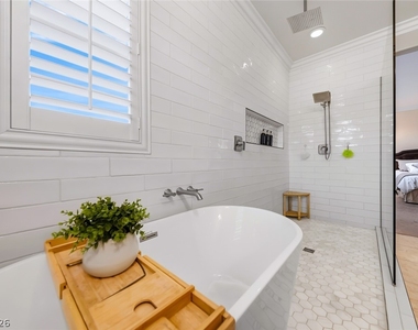 2534 Birch Hollow Street - Photo Thumbnail 33