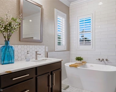 2534 Birch Hollow Street - Photo Thumbnail 31