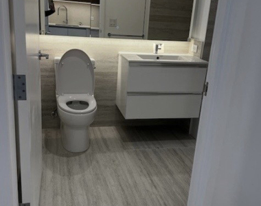 25 Water Street - Photo Thumbnail 3