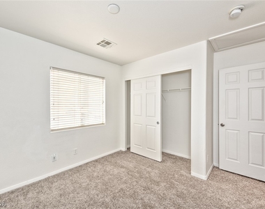 11187 African Sunset Street - Photo Thumbnail 12