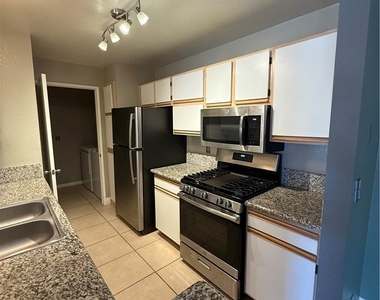 2200 S Fort Apache Road - Photo Thumbnail 3