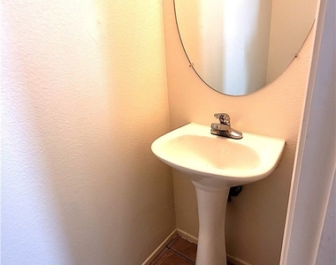5745 W Dewey Drive - Photo Thumbnail 9