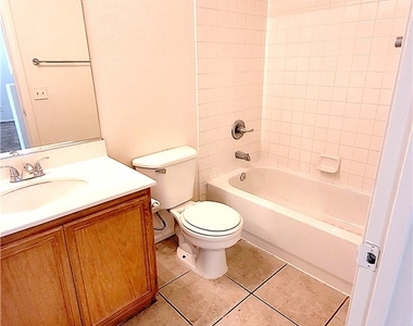 5745 W Dewey Drive - Photo Thumbnail 17