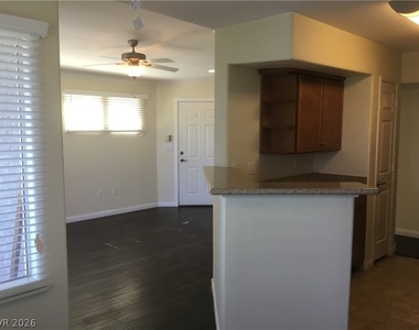 4400 S Jones Boulevard - Photo Thumbnail 6