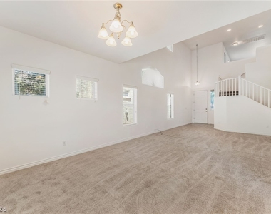 2621 Lazy Leopard Court - Photo Thumbnail 3