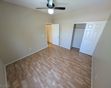 10280 Gilmore Canyon Court - Photo Thumbnail 20