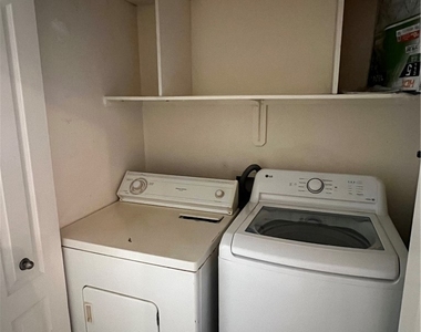 8985 Durango Drive - Photo Thumbnail 12