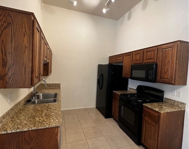 8985 Durango Drive - Photo Thumbnail 4