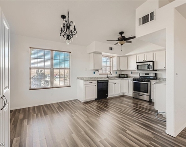 520 Arrowhead Trail - Photo Thumbnail 7