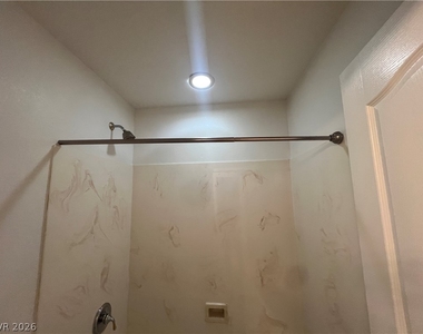 1550 Midnight Cowboy Court - Photo Thumbnail 31