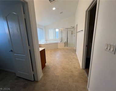 1550 Midnight Cowboy Court - Photo Thumbnail 43